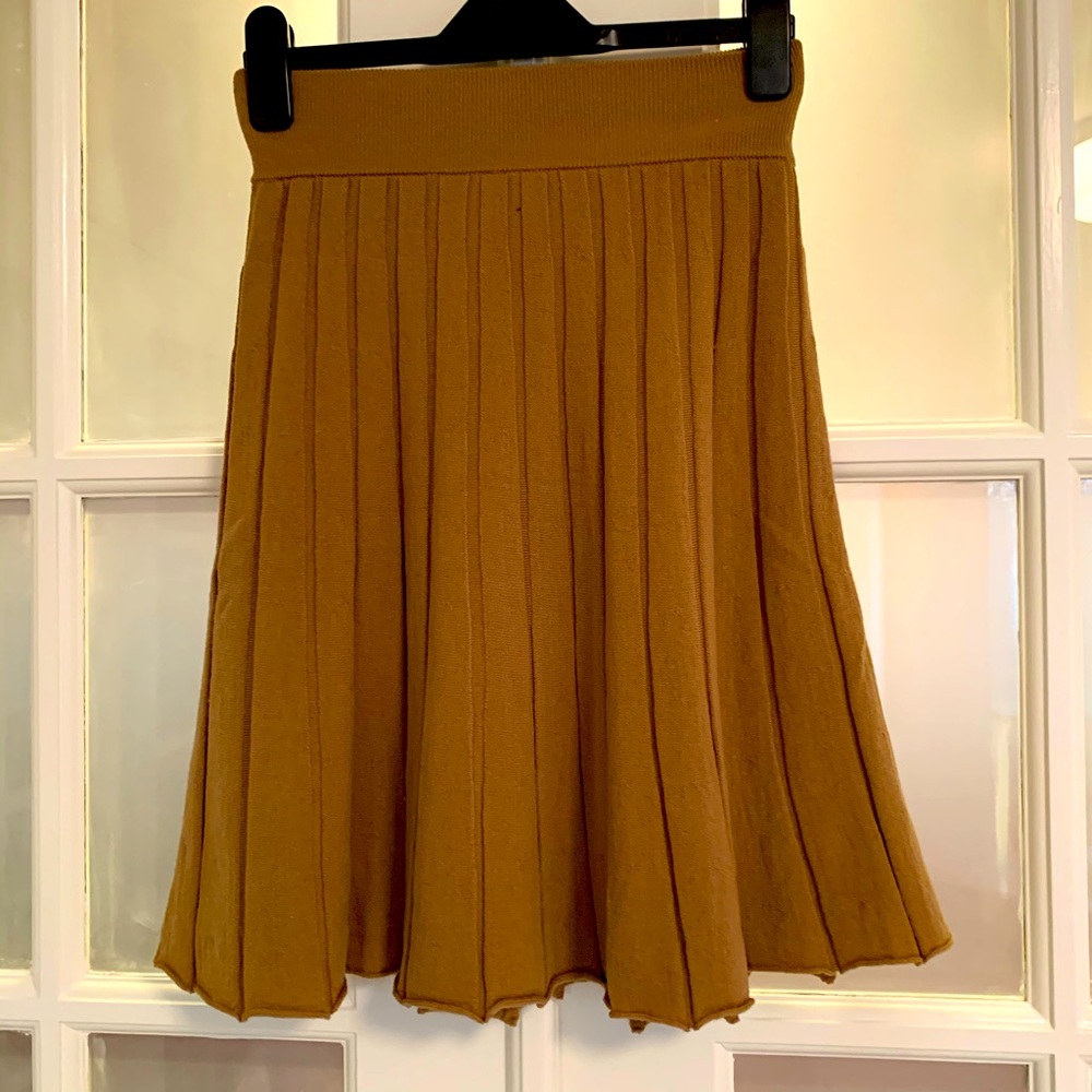 Merino knit skirt